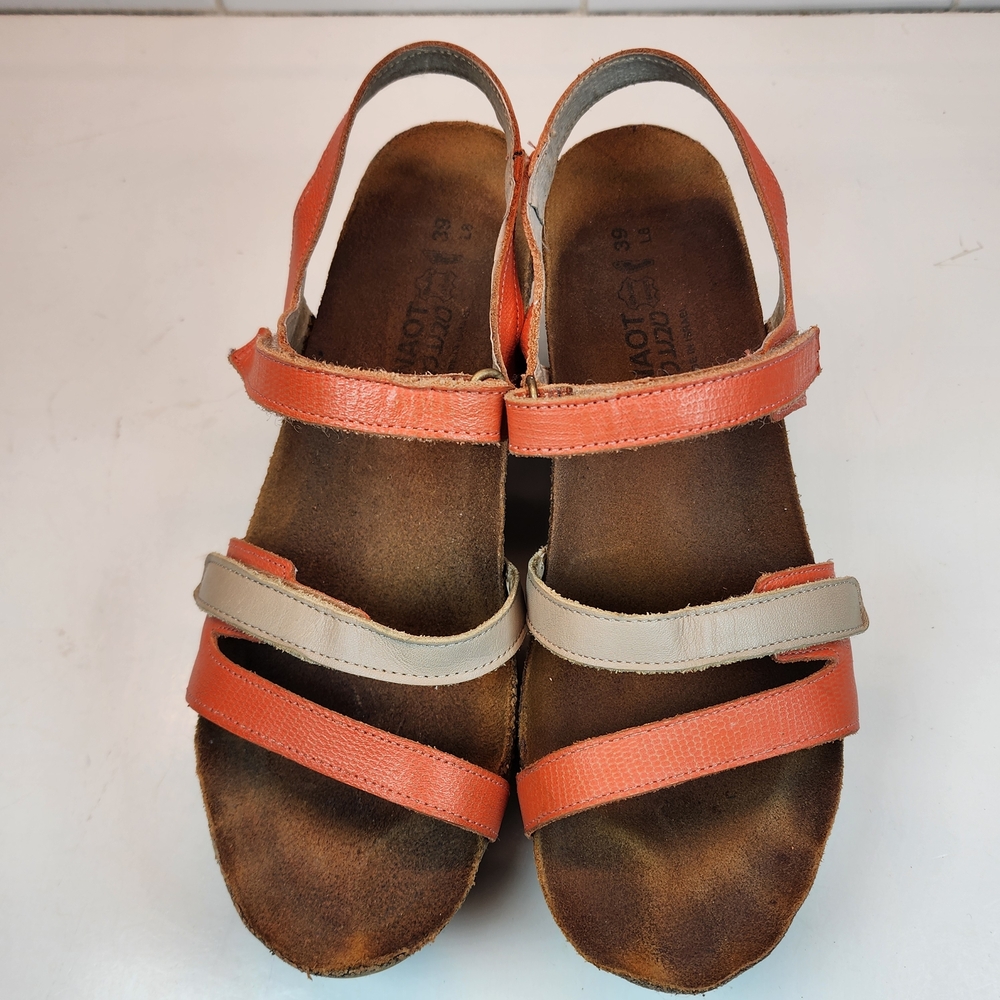 Naot Women's Wedge Sandals Peach and Cream Size 39